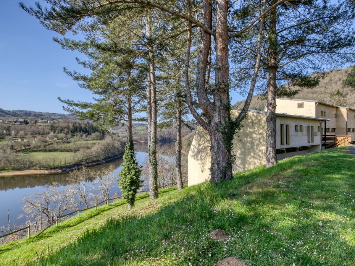 Vacanceole - Le Domaine De Confolant Miremont (Puy-de-Dome) Exterior foto